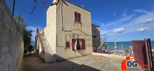 Foto Villa unifamiliare in PIGNE DON FABRIZIO, Alcamo Alcamo Marina