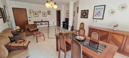 Foto Appartamento in VIA MONTE BONIFATO, Alcamo Semicentro di 150 m²