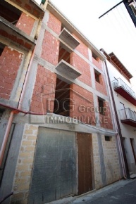 Foto Appartamento in Via Diaz, Alcamo Centro di 360 m² in vendita