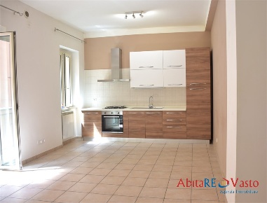 Foto Appartamento in Via Goldoni, Vasto di 96 m² con 5 locali in vendita