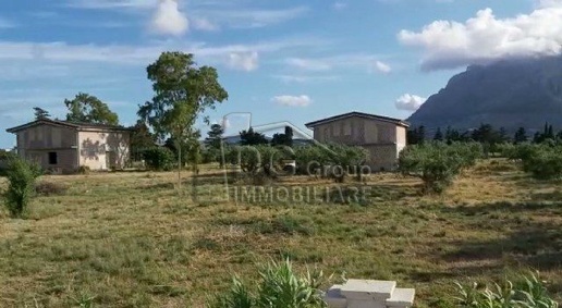 Foto Appartamento in Magazzinazzi, Alcamo Alcamo Marina di 200 m²