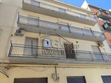 Foto Appartamento in CORSO DEI MILLE, Alcamo di 140 m² con 5 locali
