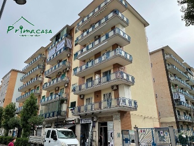 Foto Appartamento in Via Recanati 27, San Giorgio a Cremano di 130 m²