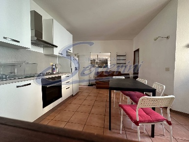 Foto Appartamento in Via Monti, Como Valduce - Crispi di 40 m² con 1 locali