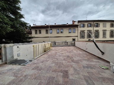 Foto Appartamento a Firenze Centro di 81 m² con 3 locali in vendita