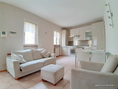 Foto Appartamento a Biella Centro Storico di 80 m² con 2 locali in affitto