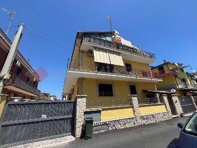 Foto Appartamento in Via Nazario Sauro 37, Guidonia Montecelio in vendita