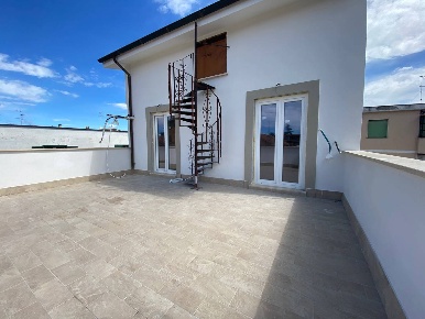 Foto Appartamento in Via Emilio Morosini, Monterotondo Centro di 45 m²
