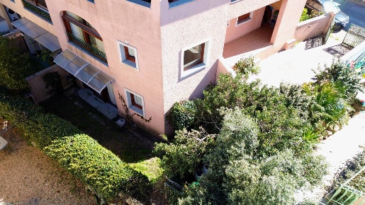 Foto Villa a schiera in VIA SALVATORE QUASIMODO, Olbia di 150 m² in vendita