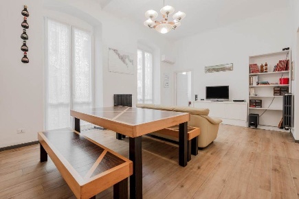 Foto Appartamento a La Spezia Centro Storico di 120 m² con 5 locali