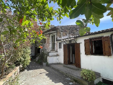 Foto Appartamento in VIA ROCCALVECCE  7, Viterbo Grotte Santo Stefano