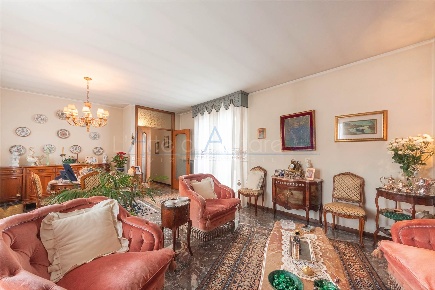 Foto Appartamento a Treviso di 195 m² con 6 locali in vendita