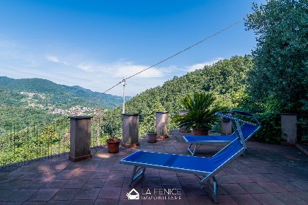 Foto Villa bifamiliare a La Spezia Foce - Marinasco di 120 m² con 4 locali