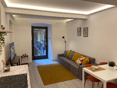 Foto Appartamento in Via Milano, Torino Quadrilatero Romano di 74 m²