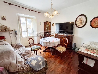 Foto Appartamento a Perugia di 125 m² con 8 locali in vendita