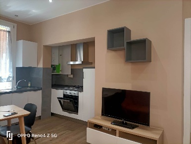 Foto Appartamento in Via Modonella 64, Modena Centro Storico di 70 m²