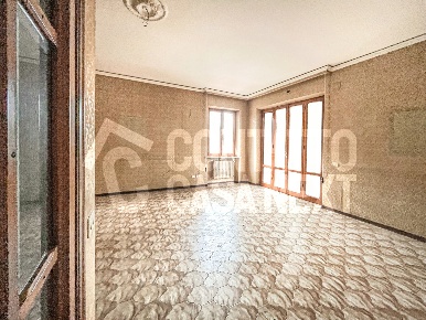 Foto Appartamento a Jesi Colle Paradiso di 270 m² con 5 locali in vendita