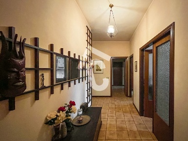 Foto Appartamento a Jesi Tabano - Montecappone di 114 m² con 3 locali