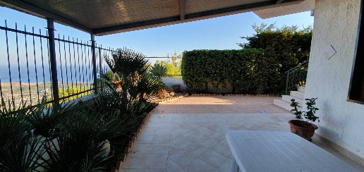 Foto Villa bifamiliare in via dell'Arcario, Sciacca di 130 m² con 5 locali