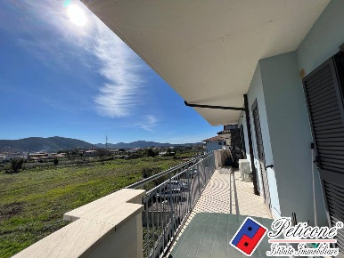 Foto Appartamento in Via Silvio Liguori, Fondi Centro di 95 m² con 3 locali