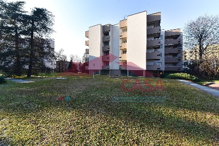 Foto Appartamento in VIA FRATELLI CERVI, Saronno di 114 m² con 3 locali