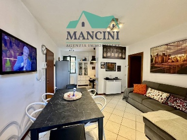 Foto Appartamento in LAVATOIO, Jesi in vendita