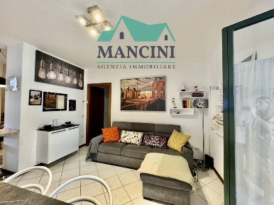 Foto Appartamento in LAVATOIO, Jesi Gallodoro - Prato di 80 m² con 4 locali