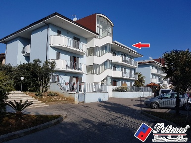 Foto Appartamento in Via Madonna delle Grazie, Fondi Centro di 93 m²