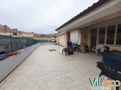 Foto Appartamento in Via Antonio Marzano, Fondi Centro di 190 m² in vendita