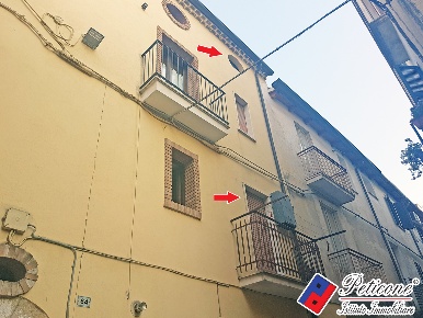 Foto Appartamento in Via G.Gonzaga, Fondi Centro di 85 m² con 5 locali