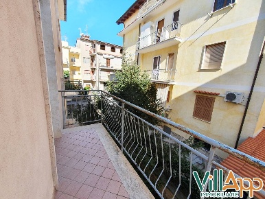 Foto Appartamento in Via Bettino Ricasoli, Fondi Centro di 90 m² in vendita