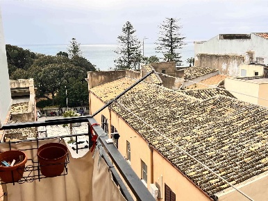 Foto Appartamento in Via Di Paola 10, Sciacca Centro di 100 m² con 4 locali
