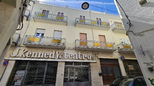 Foto Appartamento in VIA PEPE, Fasano Fasano Paese di 150 m² con 5 locali