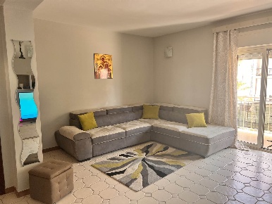 Foto Appartamento in Via Ferraro 1, Sciacca Centro di 91 m² con 4 locali