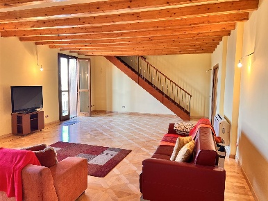 Foto Appartamento in Corso Vittorio Emanuele, Sciacca Centro di 211 m²