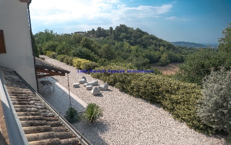 Foto Villa unifamiliare in STRADA MADONNA DEI MAZZA, Pesaro Novilara