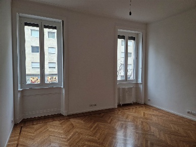 Foto Appartamento in Piazza Santa Maria Beltrade, Milano Duomo di 98 m²