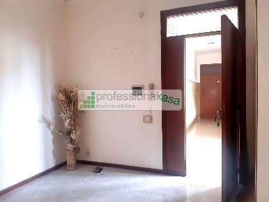 Foto Appartamento in Centrale Commerciale, Vasto di 140 m² con 5 locali
