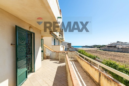 Foto Appartamento in Contrada Punta Braccetto, Ragusa di 83 m² con 5 locali
