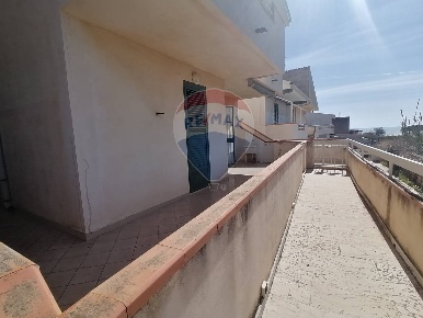 Foto Appartamento in Contrada Punta Braccetto, Ragusa di 60 m² con 5 locali