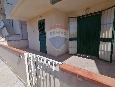 Foto Appartamento in Contrada Punta Braccetto, Ragusa di 83 m² con 5 locali