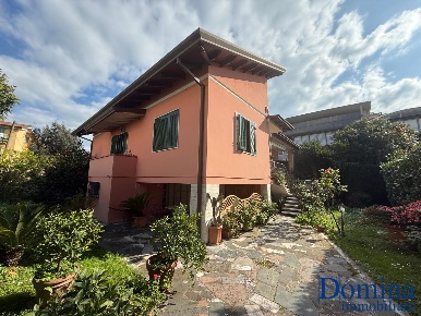 Foto Villa a Carrara in vendita