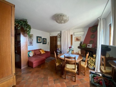 Foto Casa indipendente a Pisa Ospedaletto di 150 m² con 6 locali in vendita